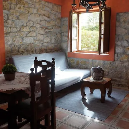 Viviendas Rurales Calderas Apartment