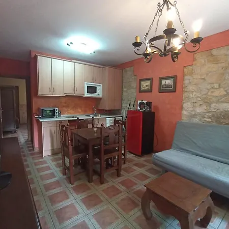 Viviendas Rurales Calderas * Santillana del Mar