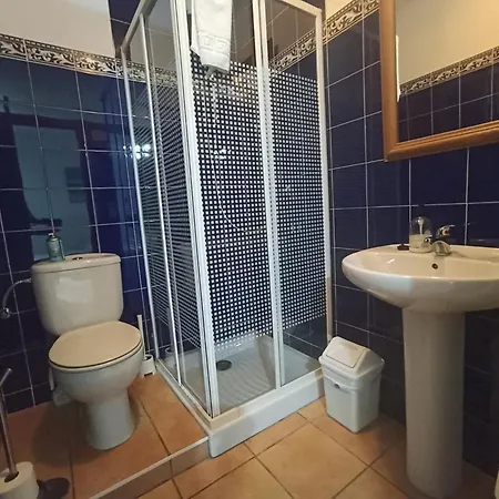 Viviendas Rurales Calderas Apartment *
