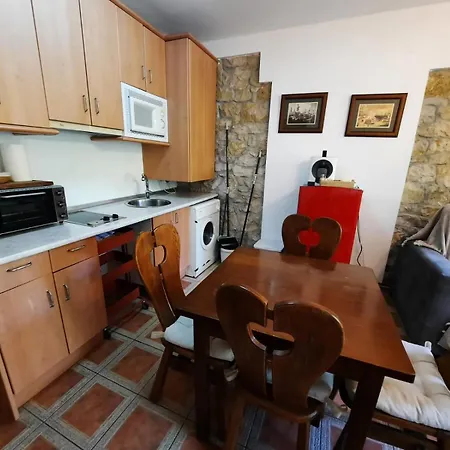 Viviendas Rurales Calderas Apartment