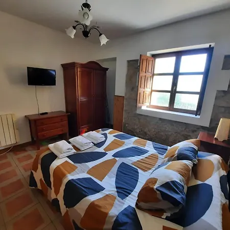Apartment Viviendas Rurales Calderas *