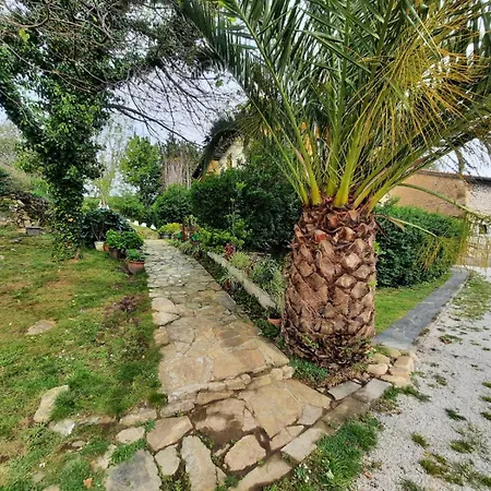 Viviendas Rurales Calderas * Santillana del Mar