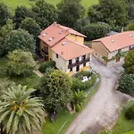Viviendas Rurales Calderas サンティリャーナ・デル・マル