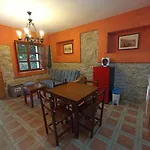 Viviendas Rurales Calderas アパート